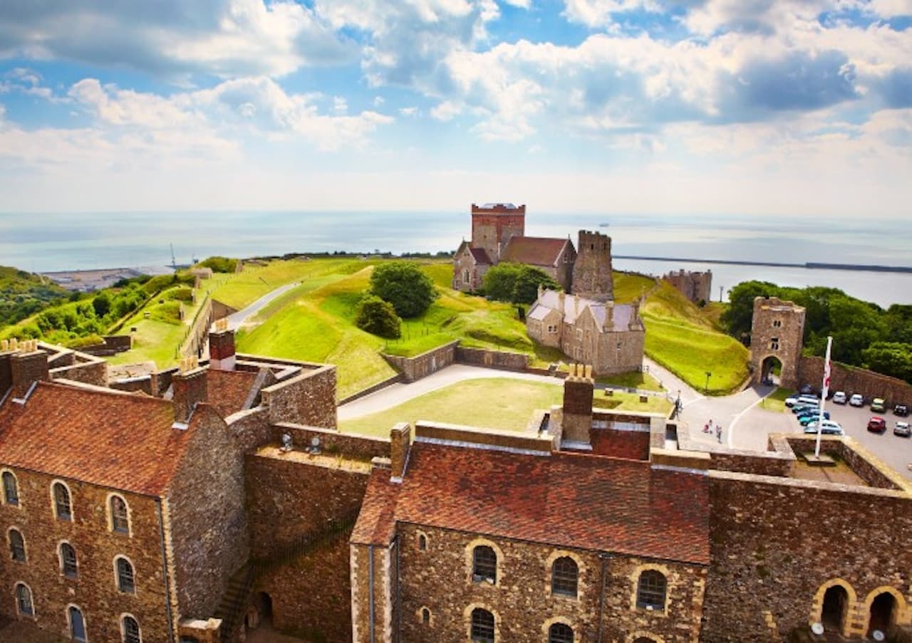 Leeds Castle, Canterbury, Dover, and Greenwich Tour from London - image 17